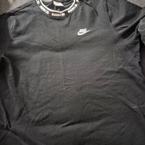 Nike Men's Black Long Sleeve Tee